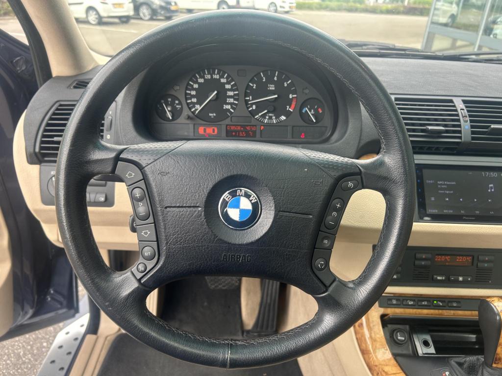 BMW X5 3.0i executive prachtige youngtimer|top staat| uniek lage km stand
