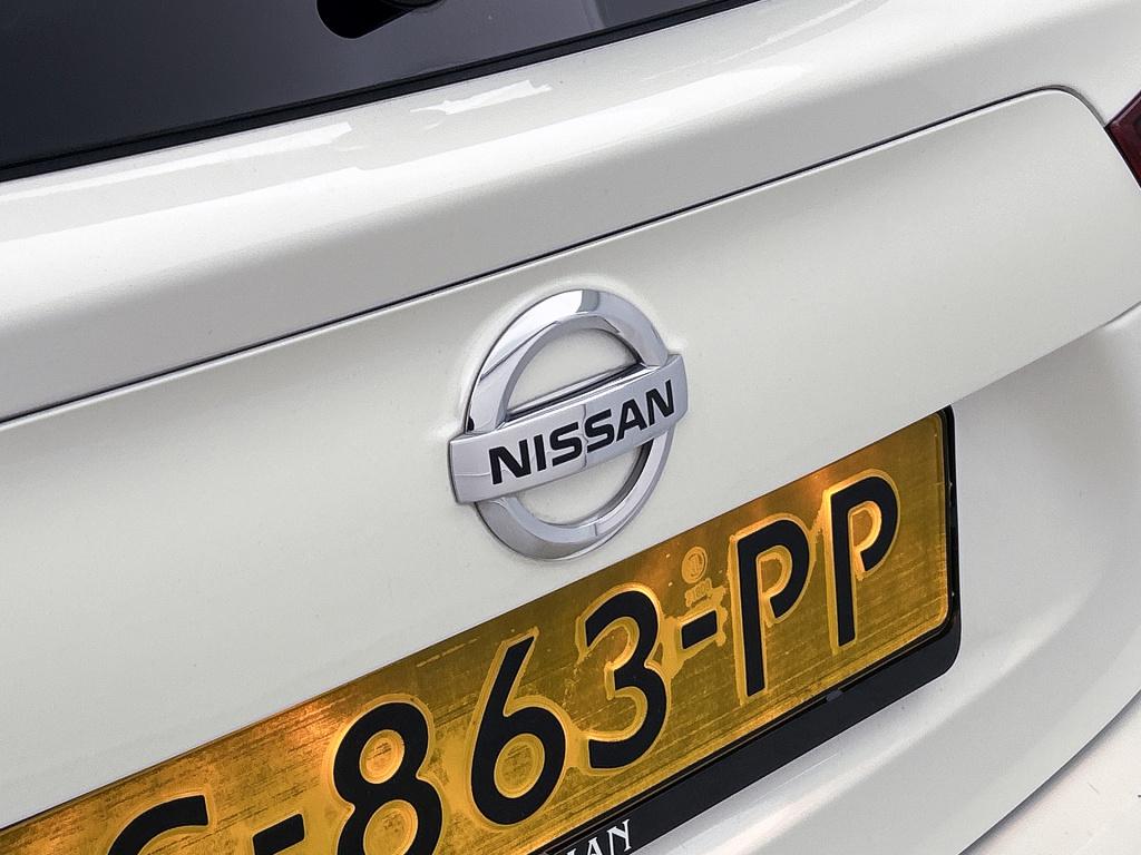 Nissan Qashqai 1.3 dig-t tekna +