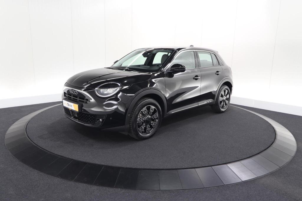 Fiat 600 1.2 hybrid 110 urban | camera | dodehoekdetectie | keyless | apple