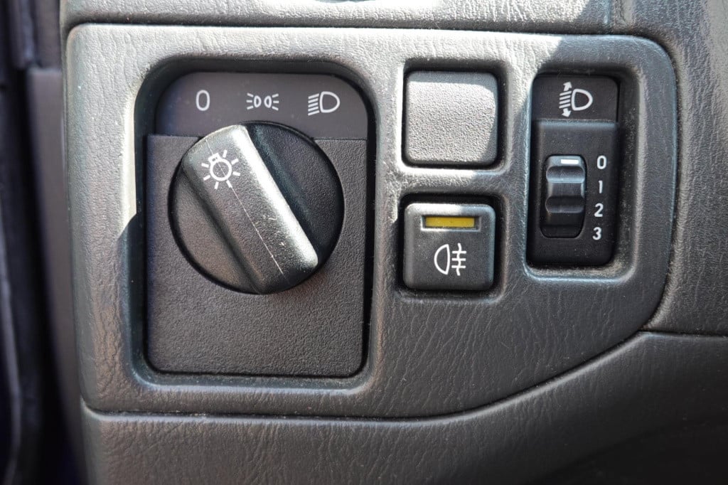 Opel Agila 1.2-16v comfort