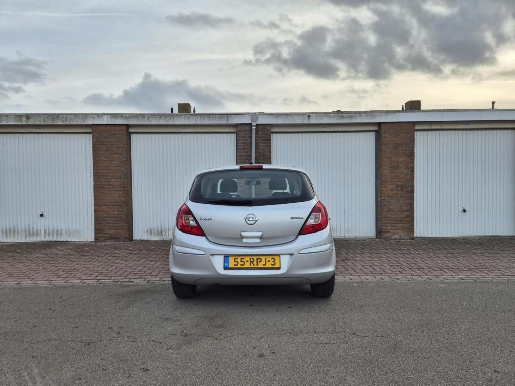 Opel Corsa 1.3 cdti ecoflex s/s connect edition / coc aanwezig