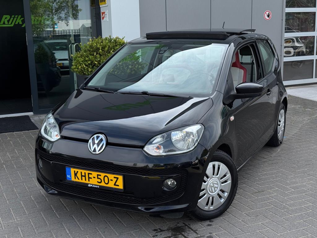 Volkswagen UP! 1.0 high up! * panoramadak * cruise control * stoelverwarmin