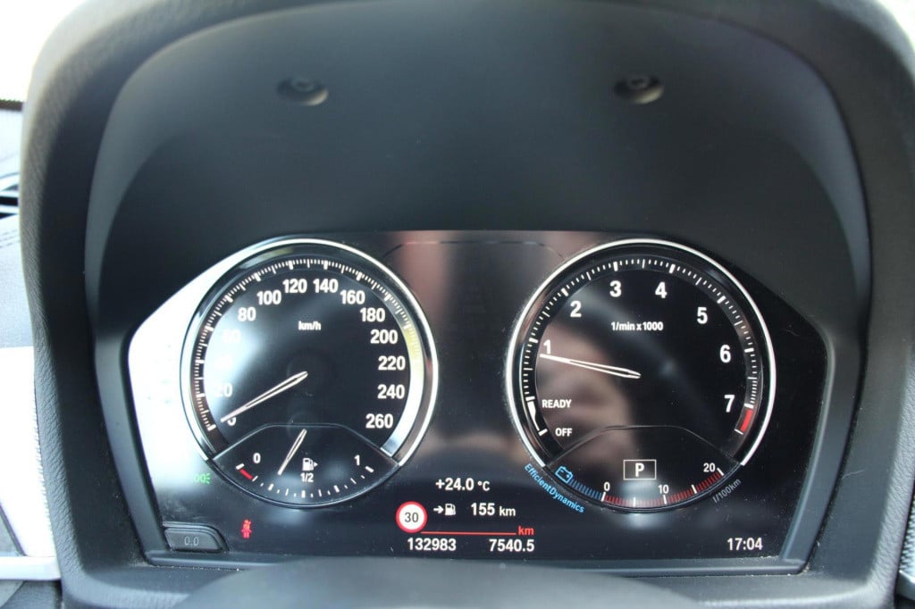 BMW X2 sdrive20i m-sport automaat - led - elek kofferklep - trekhaak - head