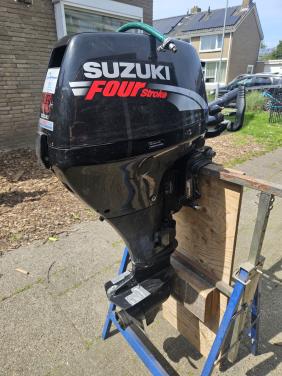 Buitenboordmotor suzuki 15 pk 4takt