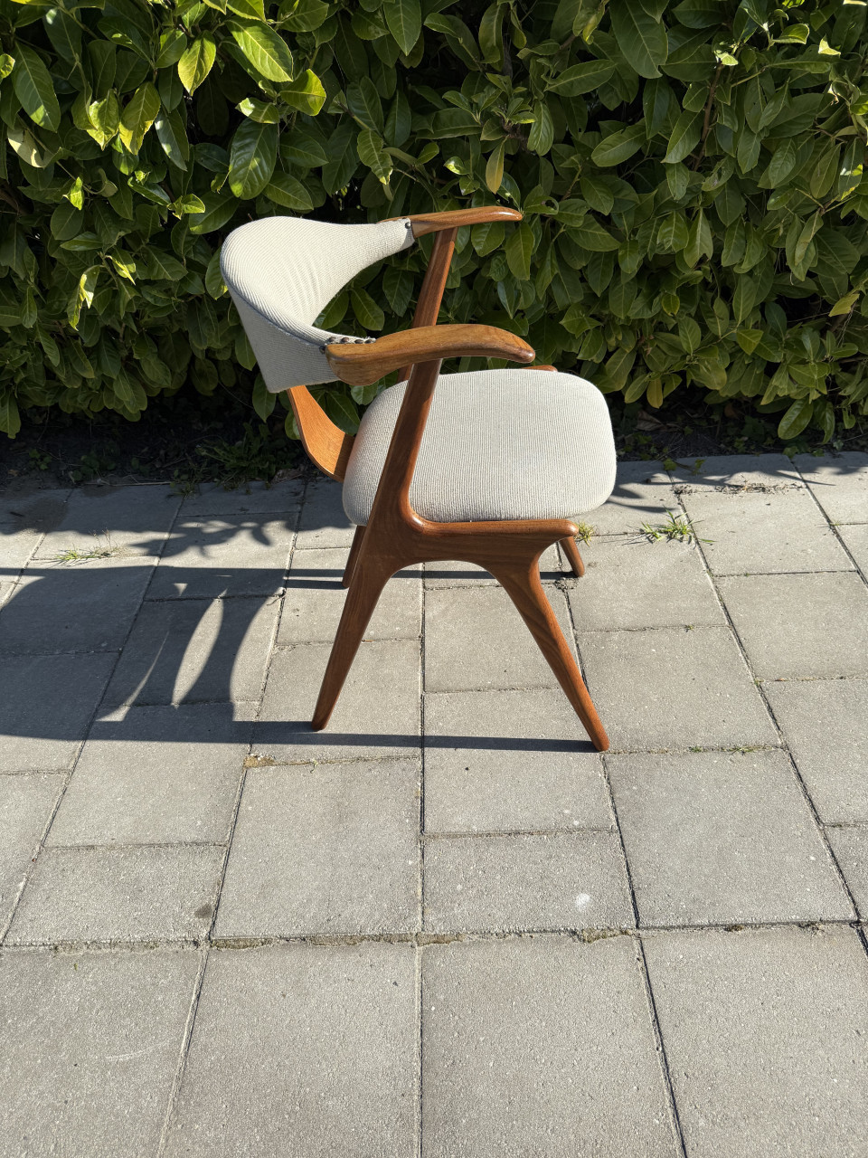 Vintage stoel. Webe by Louis van Teeffelen cow horn chair