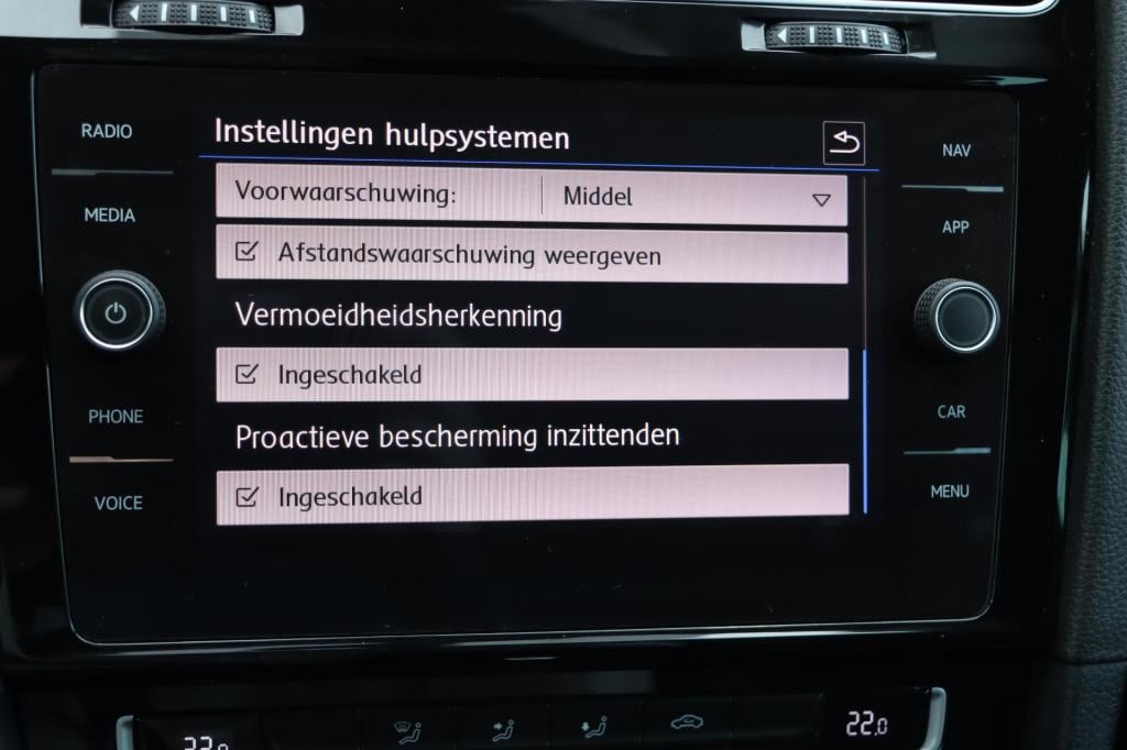 Volkswagen Golf 1.0 tsi highline 115pk dsg7