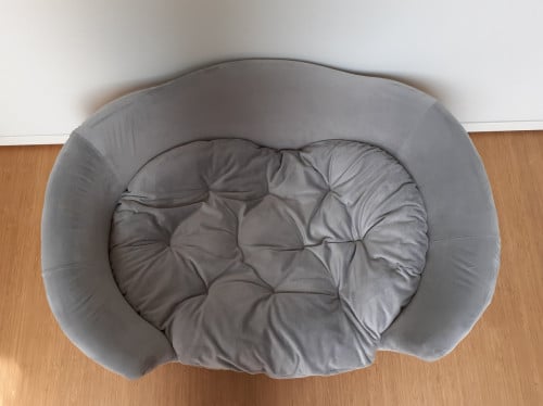 Hondenmand op pootjes