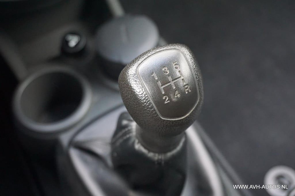 Chevrolet Spark 1.2 16v lt