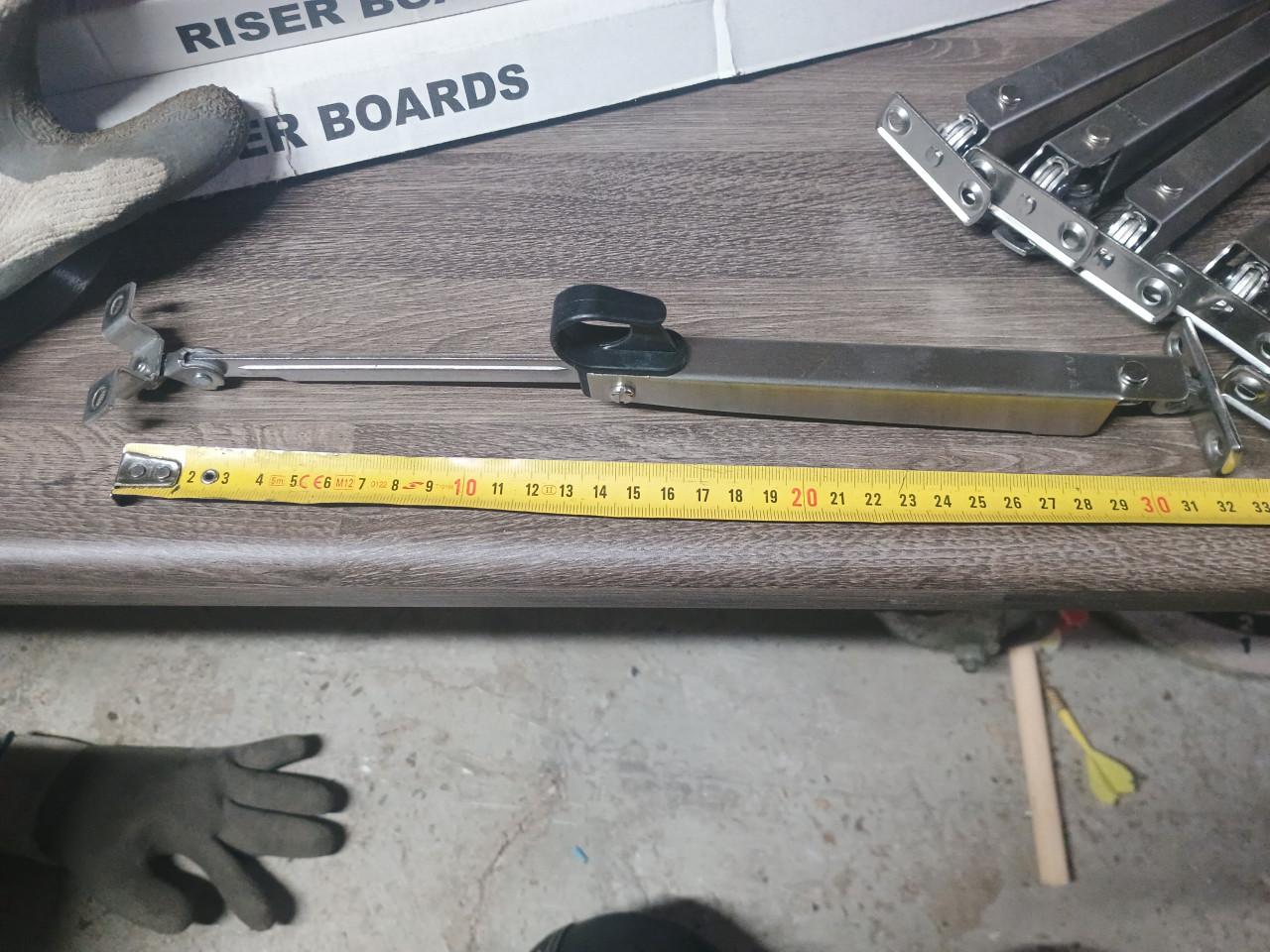 Raamuitzetter wegdraaibaar geborsteld RVS