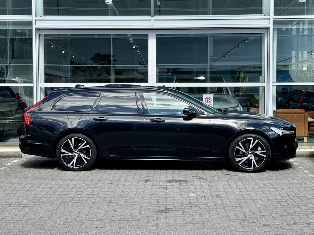 Volvo V90 t6 340pk recharge r-design| panodak| adap.cruise| 360camera| tre