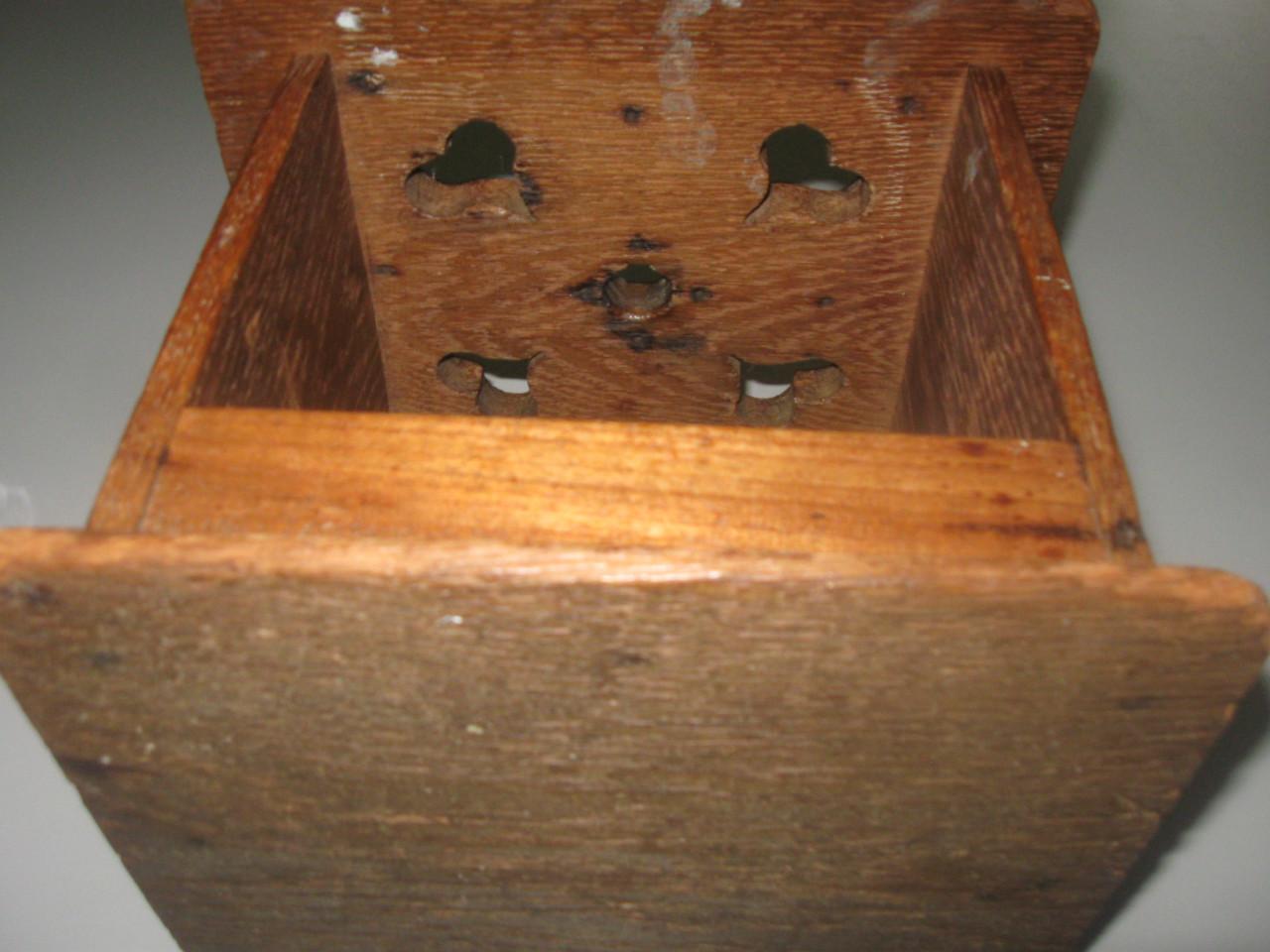 Houten stoof met vuurtest