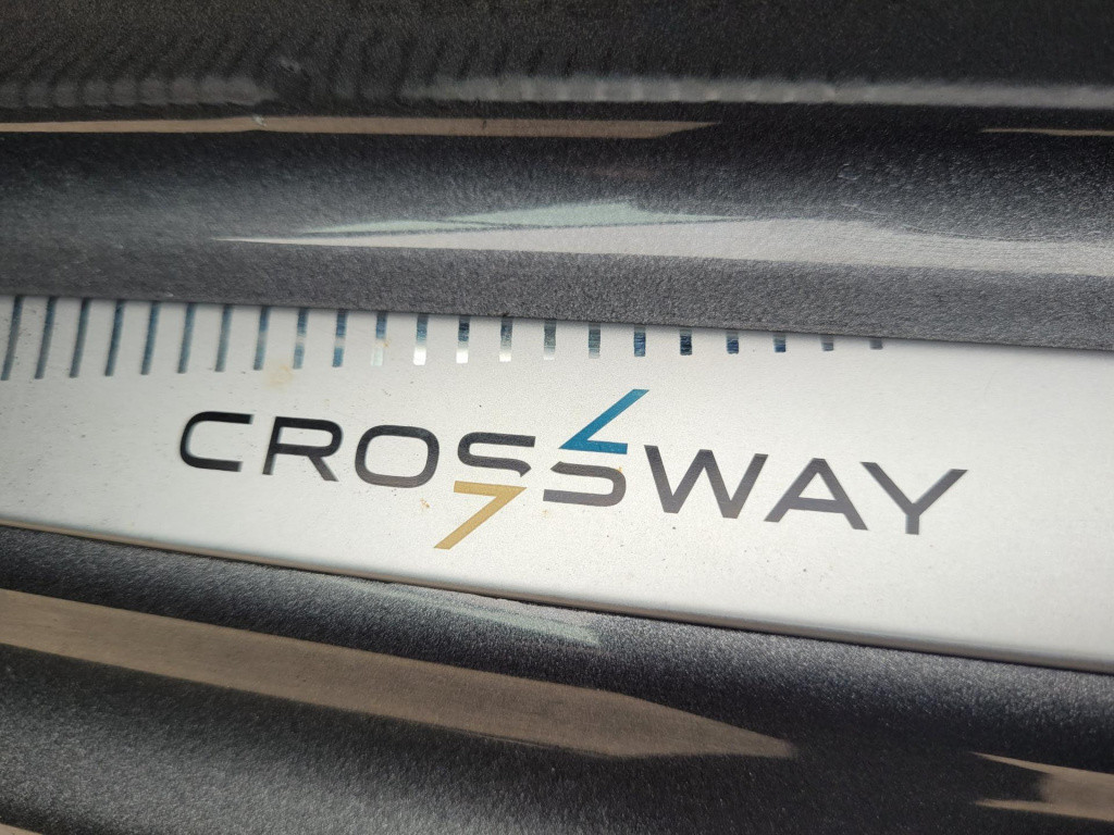 Peugeot 2008 1.2 puretech allure crossway treekhak alcantara leer / navigat