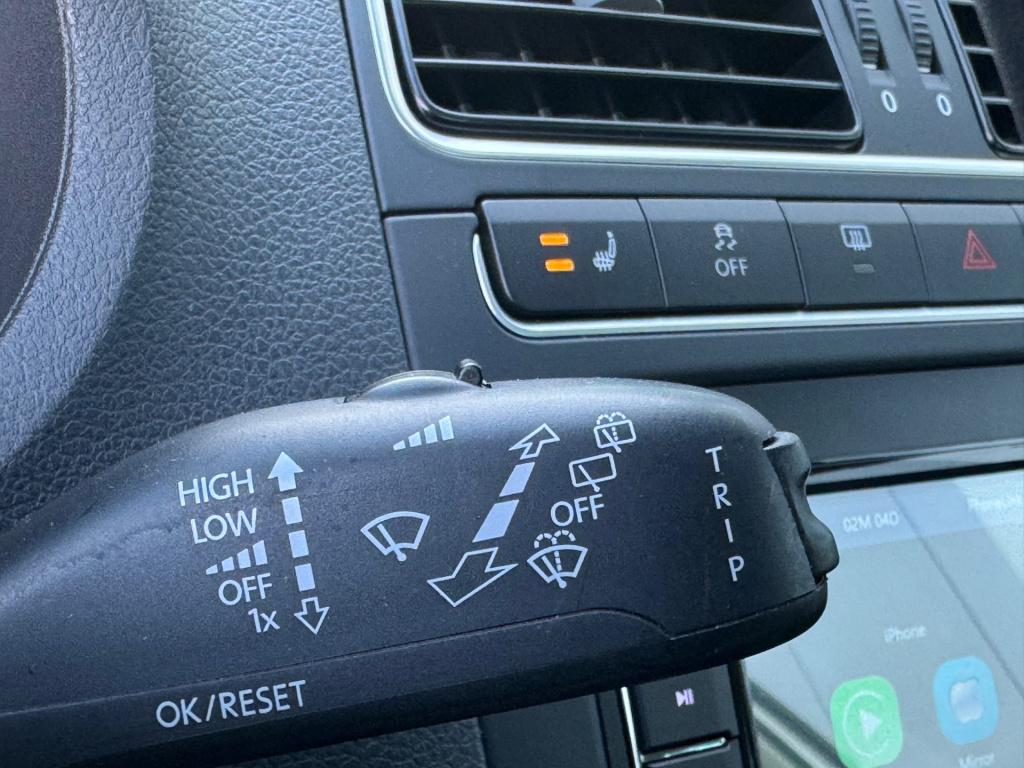 Volkswagen Polo 1.4-16v style * cruise control * panoramadak * carplay