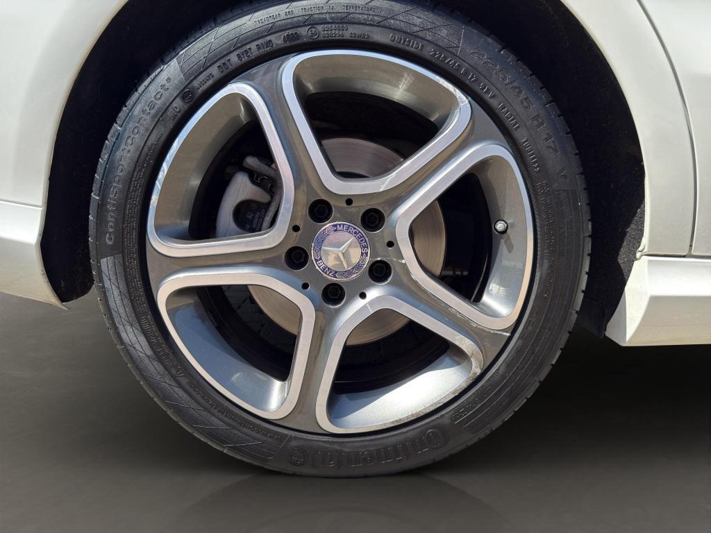Mercedes-Benz Cla 200 156 pk | airco (automatisch)| sportstoelen | geheugen