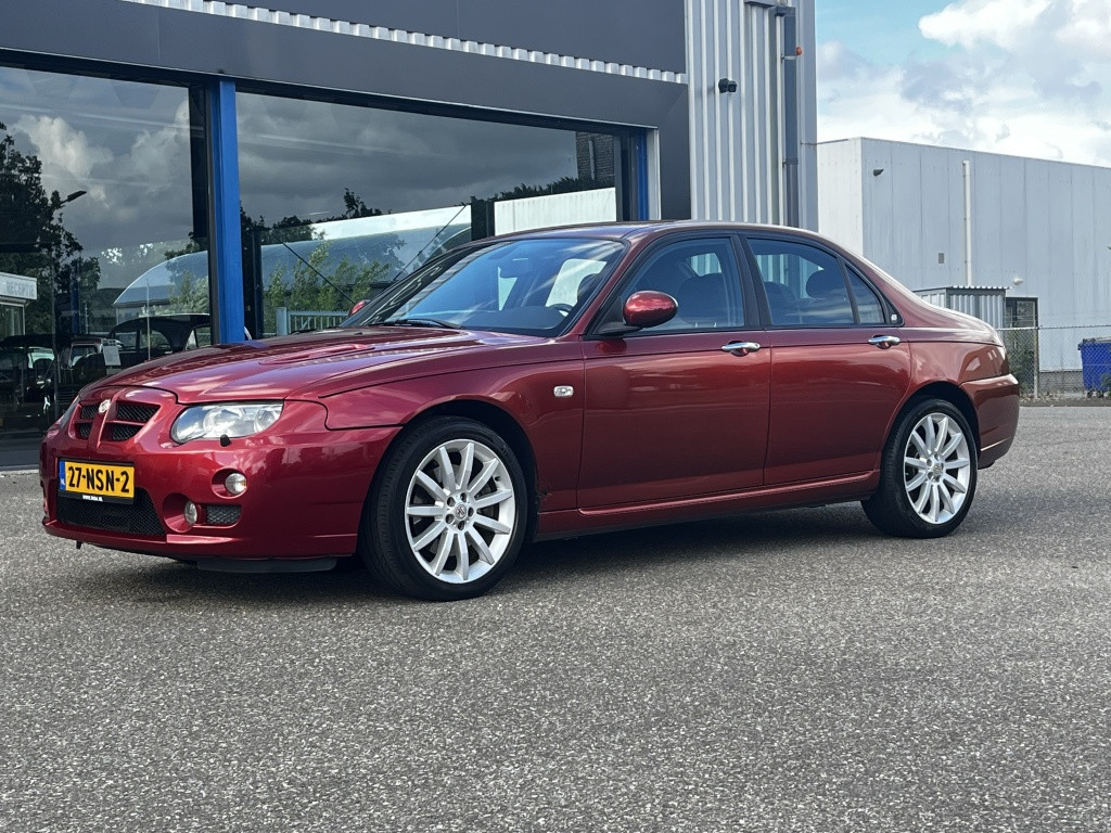 MG ZT 4.6 v8 260
