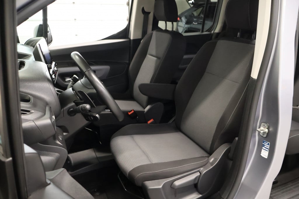 Toyota Proace city verso 1.2 t professional long 7p