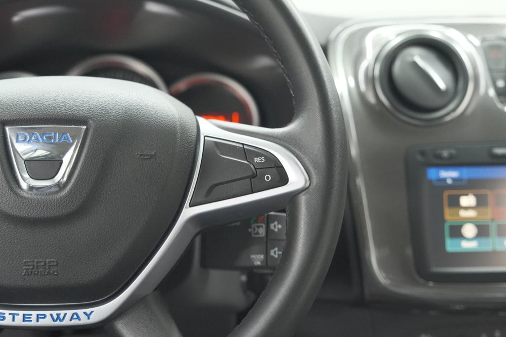Dacia Sandero Stepway tce 90 sl automaat | trekhaak | camera | navigatie