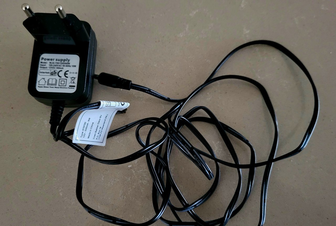Oplaadbare LED theelichtjes - 4x - wit - oplaadstation -afstandsbediening