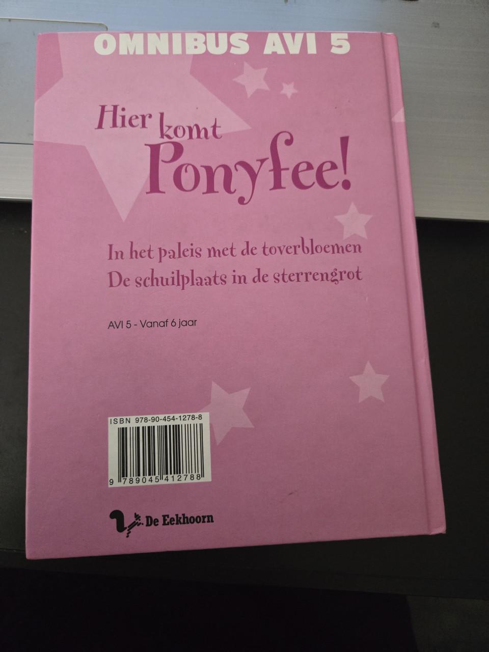 Boek : omnibus van de serie "Hier komt Ponyfee!", 2008