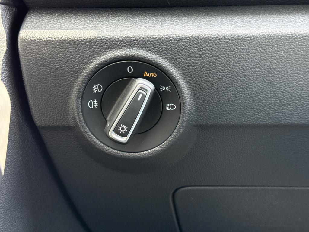 Volkswagen T-roc 1.0 tsi style | adapt. cruisec. | navi | carplay | pdc