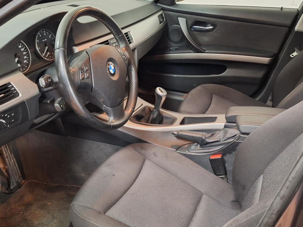 BMW 3-serie 320i dynamic exec.