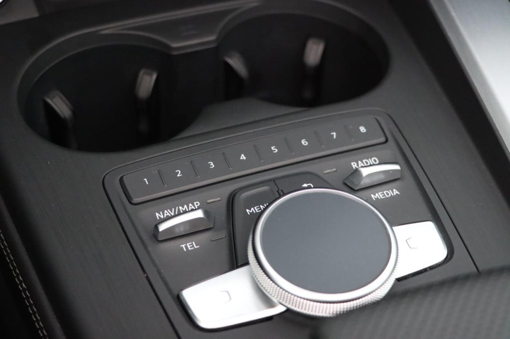 Audi A5 cabriolet 2.0 tfsi mhev sport pro line s 190pk