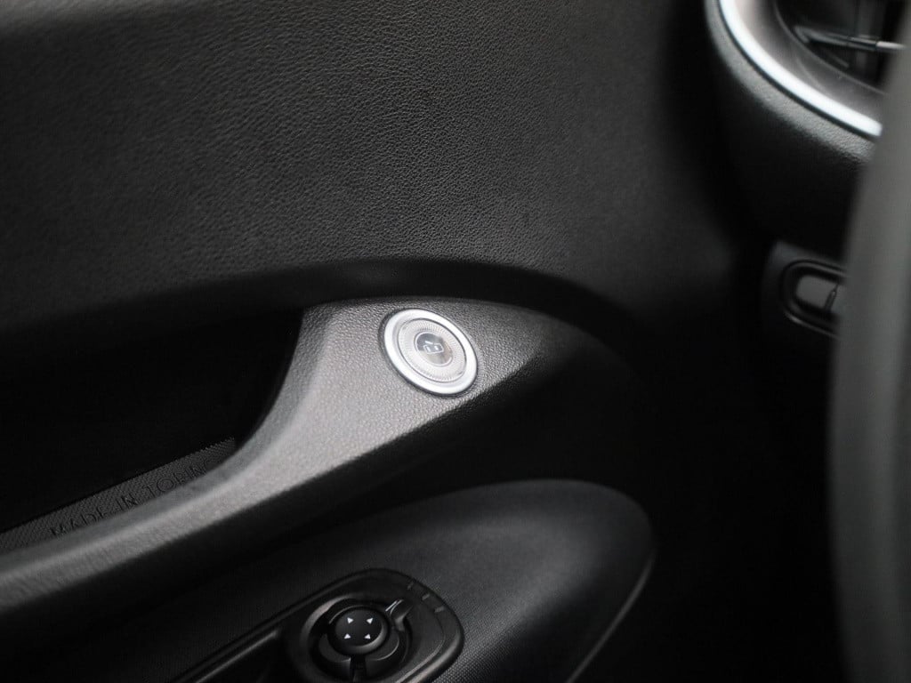 Fiat 500 icon 42 kwh | navigatie | panoramadak | apple carplay / android au