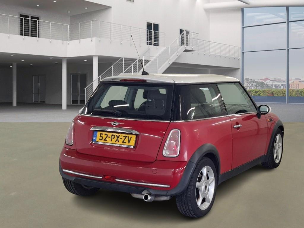 Mini !.6 Cooper-2005-km. 180.000-Airco-stuurbekr-L.M.velgen-apk-2600,=