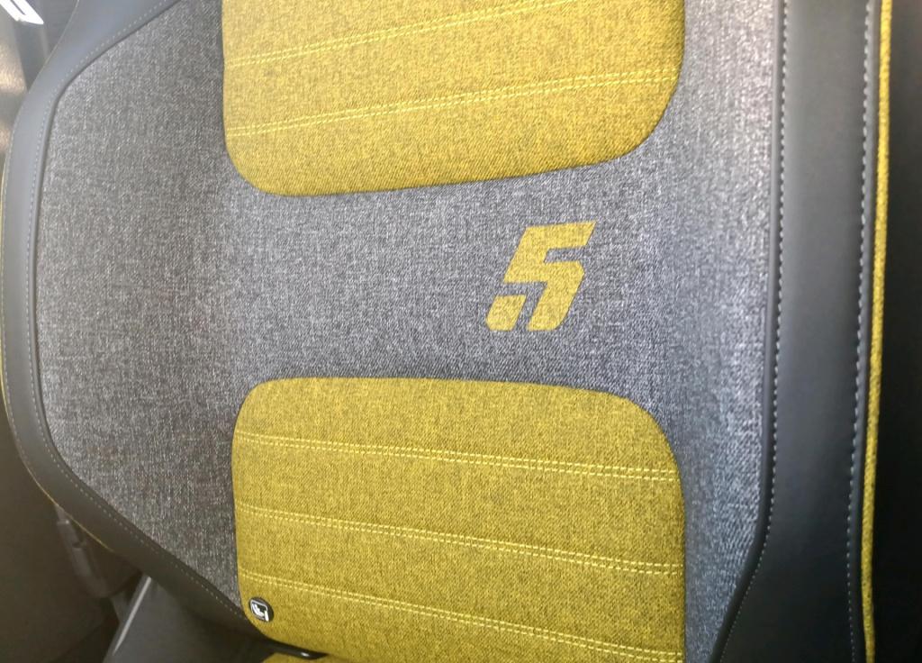Renault 5 comfort range iconic cinq 52 kwh - pack safety & advanced driving