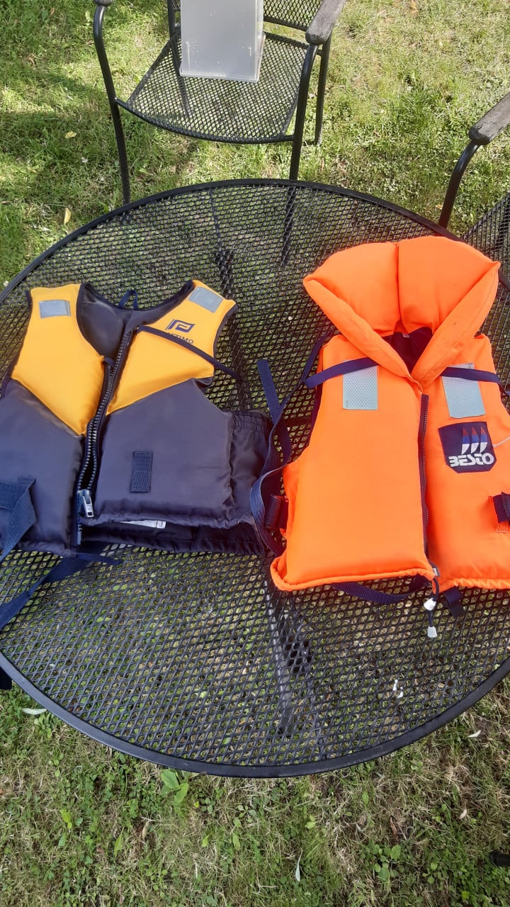 Surfspullen en zwemvestjes