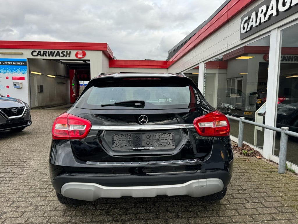Mercedes-Benz Gla-klasse 180 business solution