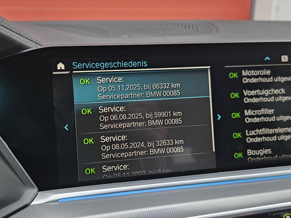 BMW X5 xdrive45e m-sport | achterasbesturing | trekhaak | luchtvering