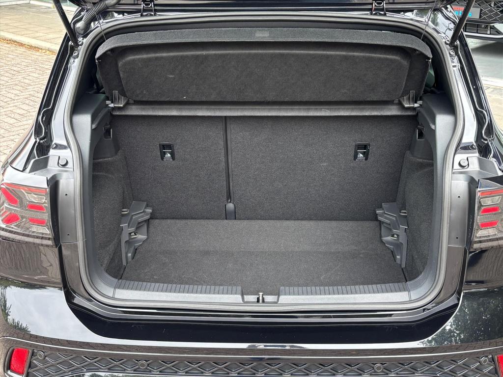 Volkswagen T-cross 1.5 tsi 150pk dsg-7 r-line| trekhaak|navi| |camera| led 