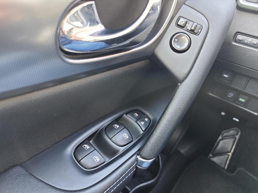 Nissan Qashqai 1.3 dig-t premium edition