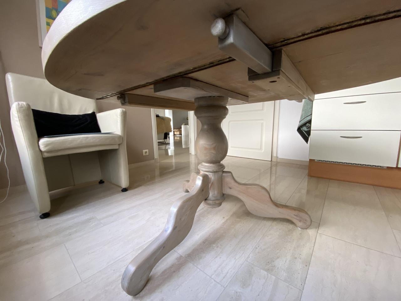 Hangoortafel ovaal grenen antiek