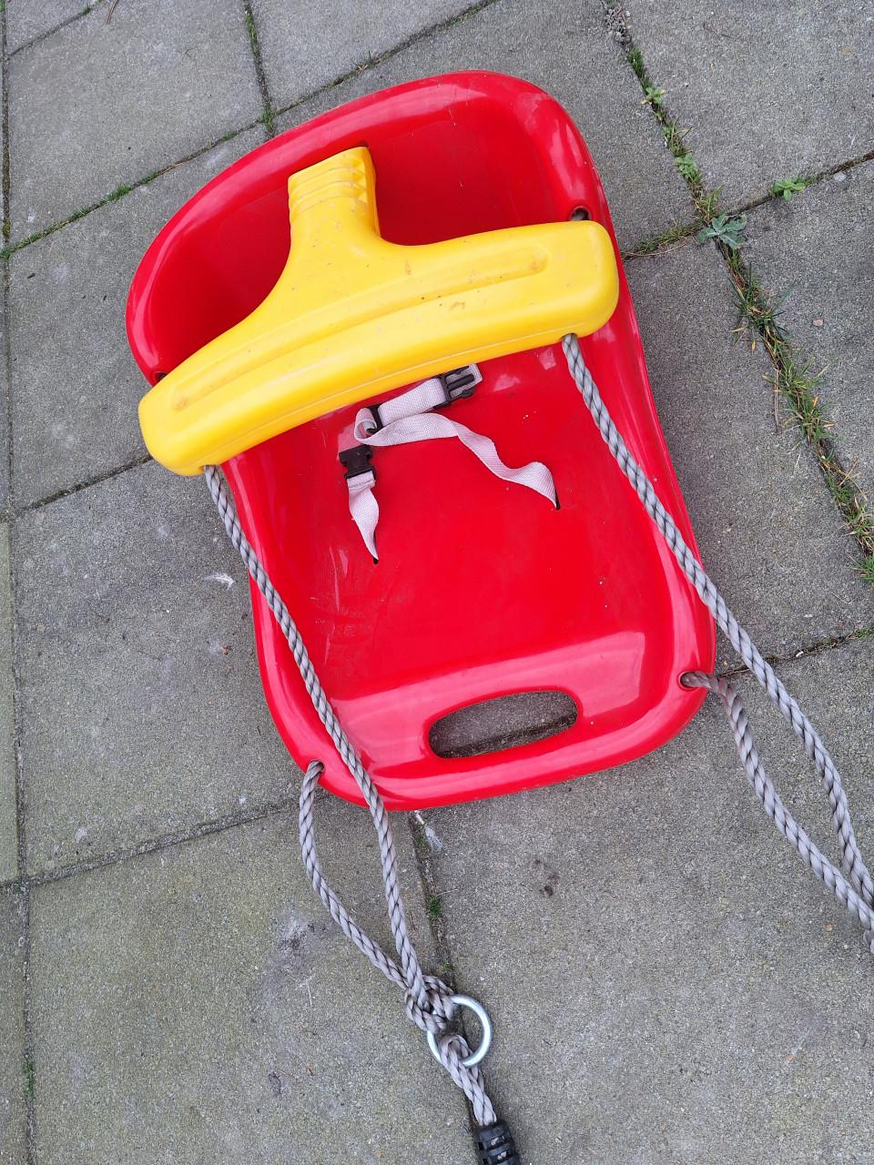 Baby/dreumes schommel