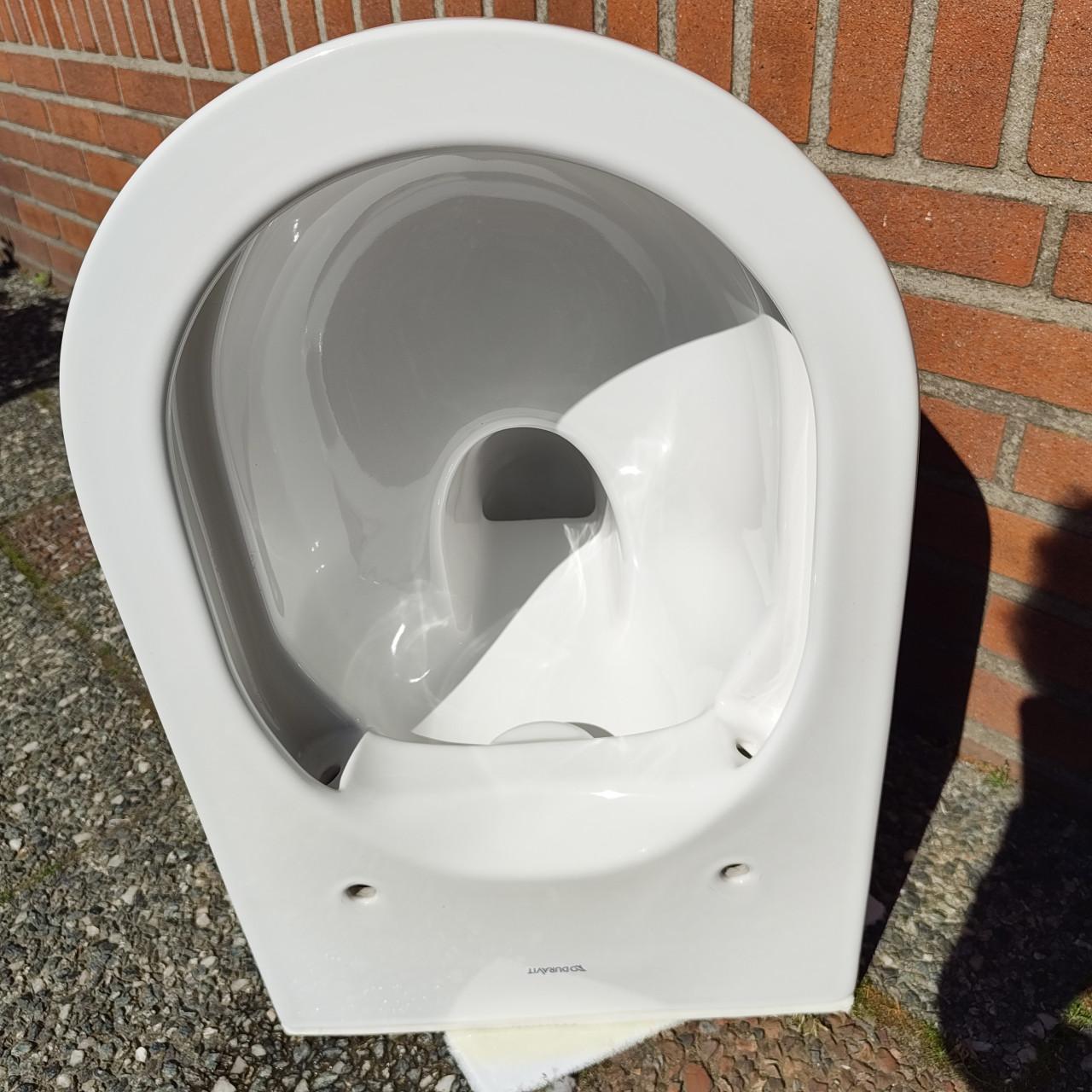 Duravit Me by Starck hangtoilet, diepspoel en rimless.