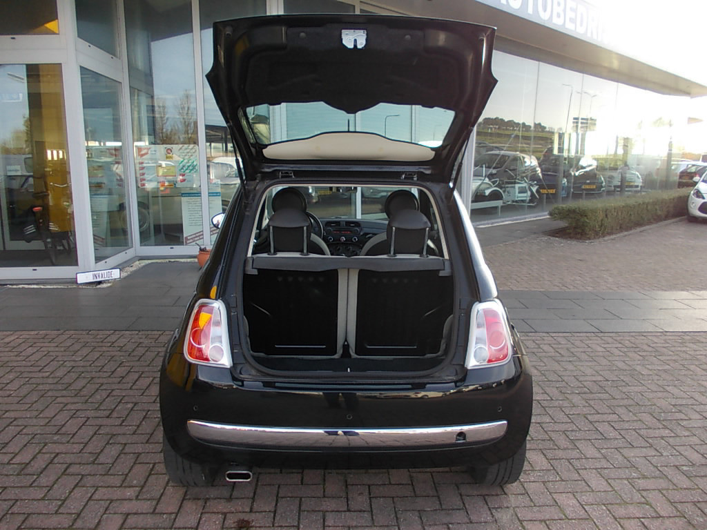 Fiat 500 0.9 twin-air 63kw lounge airco, panorama dak