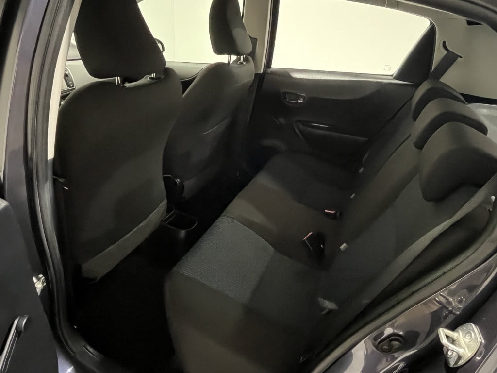 Toyota Yaris 1.3 vvt-i aspiration | airco | camera |