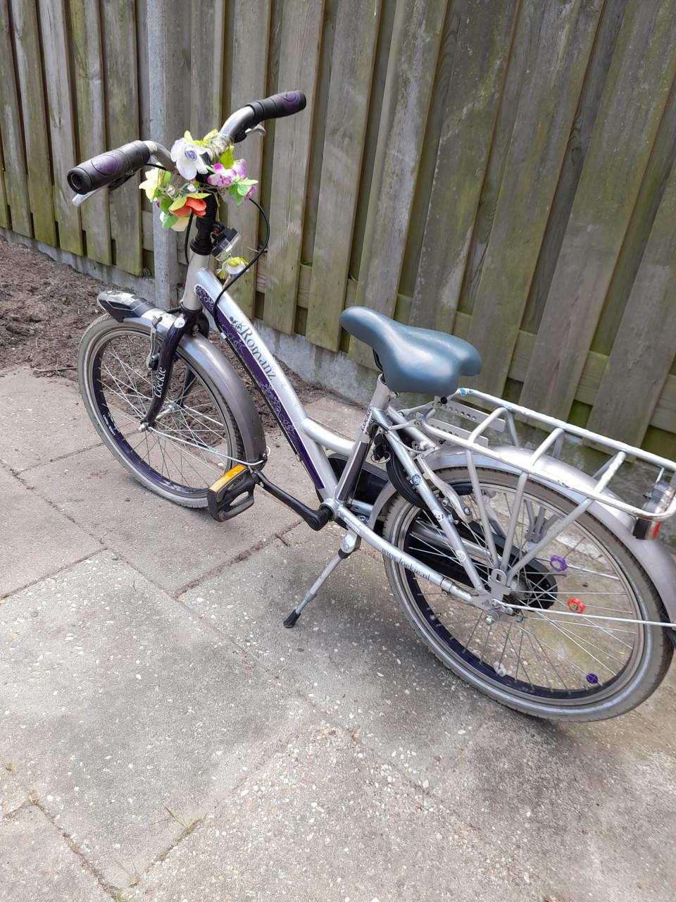 3 kinderen fieten