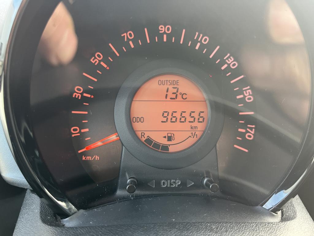 Toyota Aygo 1.0 vvt-i x-now