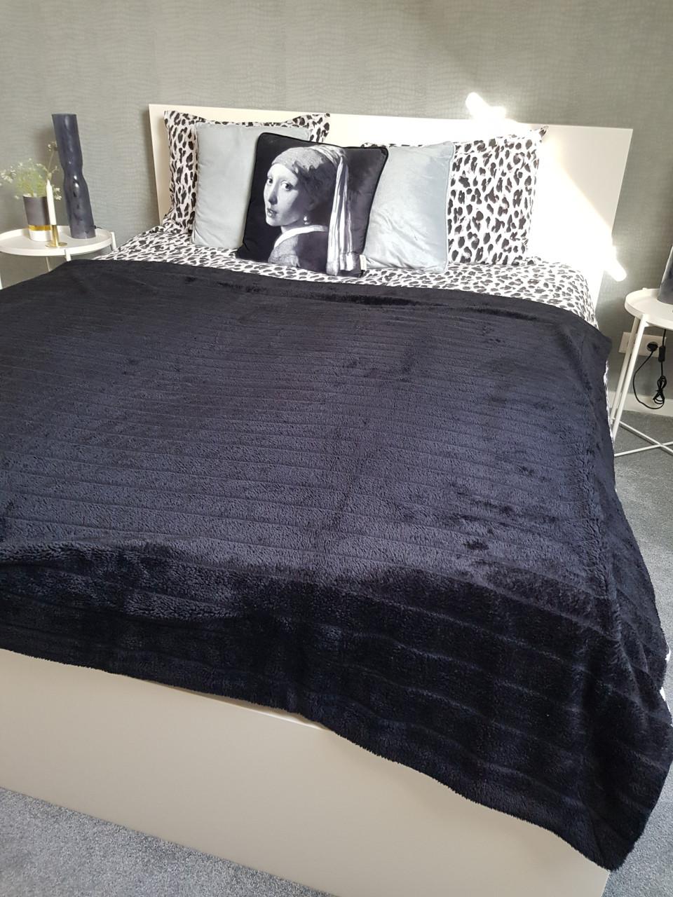 Sprei / woondeken zwart