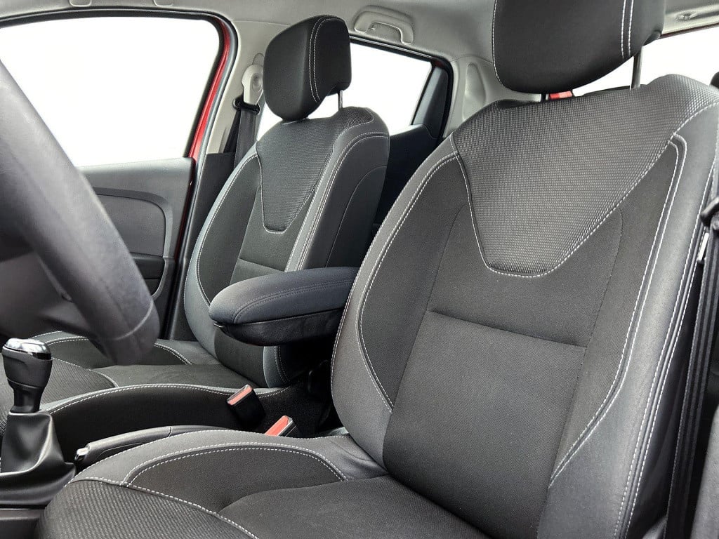 Renault Clio 0.9 tce zen | lage kilometerstand | airco | cruise control