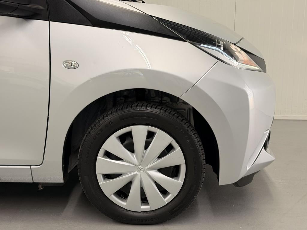 Toyota Aygo 1.0 vvt-i x-fun