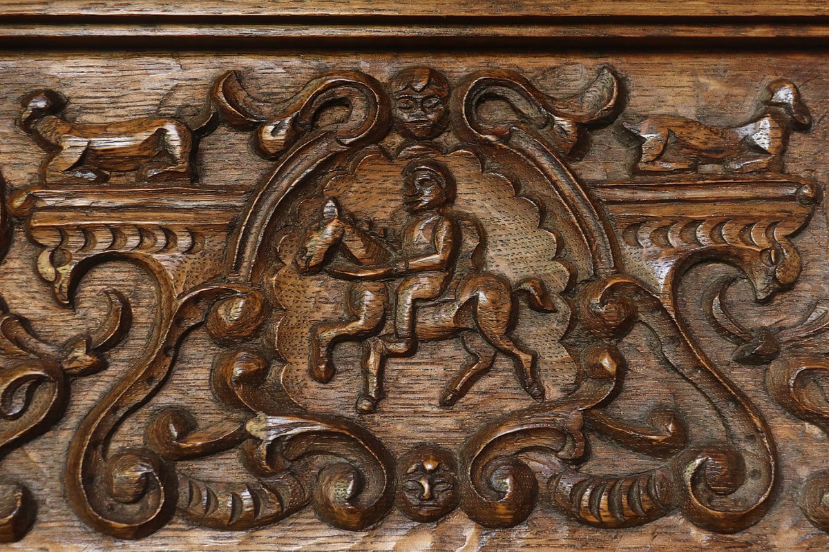 Oud-Hollandse beeldenkast
