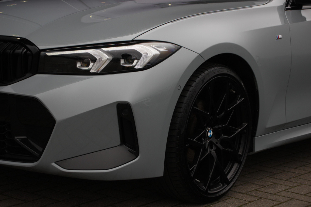 BMW 3-serie 320i m-sport | schuifdak | 20'' styling 795m | el trekhaak