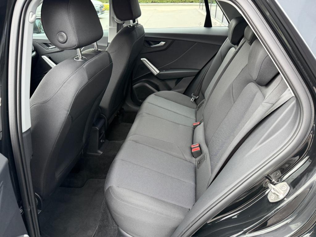 Audi Q2 35 tfsi 150pk s-tronic advanced | trekhaak | 4-season| vernieuwd da