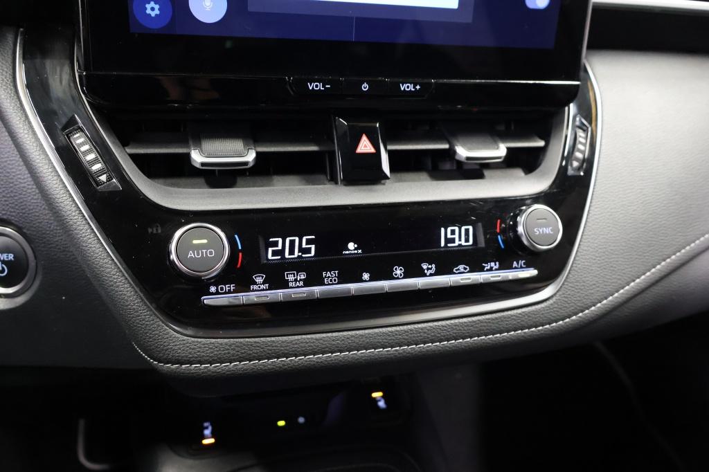 Toyota Corolla Touring Sports hybrid 140 dynamic