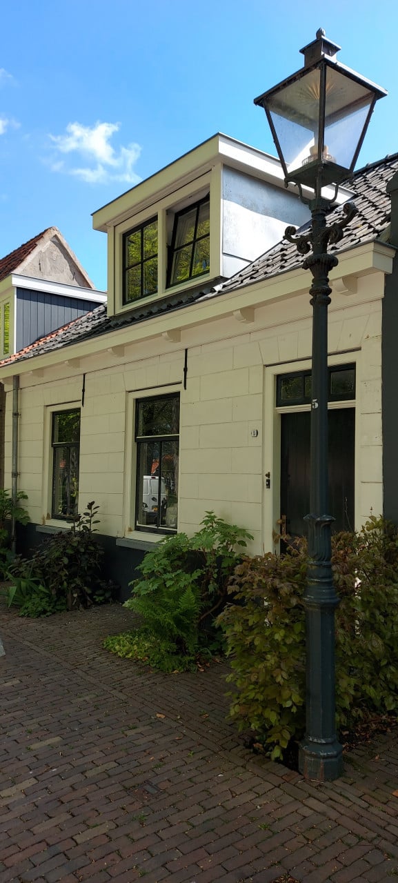 Schilderen  & behangen,  plaats nu uw opdrachten voor na de zomer.