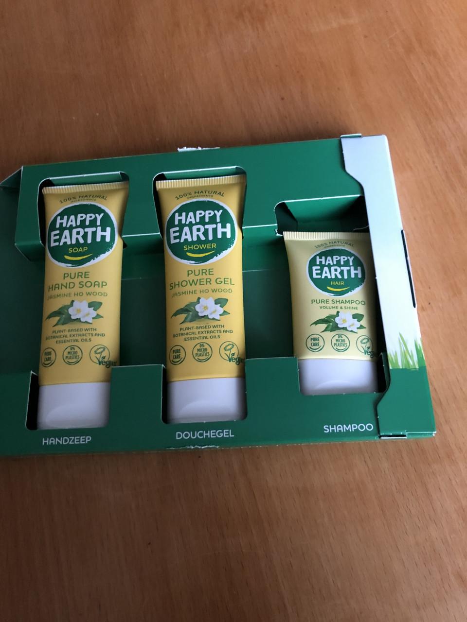 Te koop doucheset van "Happy Earth".(nieuw).